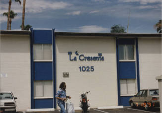La Cresenta Apartments - 1025 East Orange Street - Tempe, Arizona