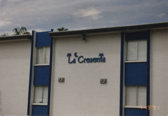 La Cresenta Apartments - 1025 East Orange Street - Tempe, Arizona