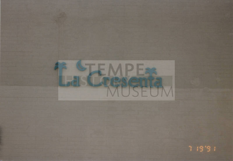 La Cresenta Apartments - 1025 East Orange Street - Tempe, Arizona
