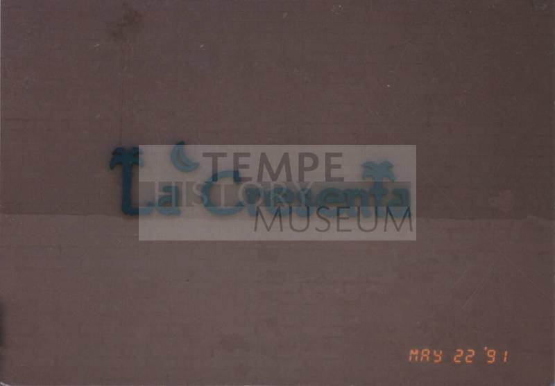 La Cresenta Apartments - 1025 East Orange Street - Tempe, Arizona