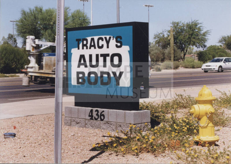 Tracy's Auto Body - 436 West Orion Street - Tempe, Arizona