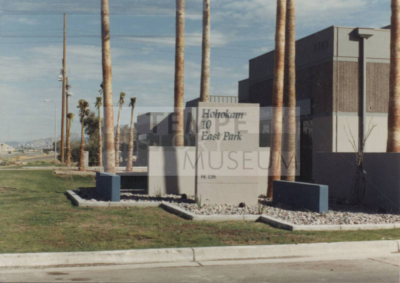 Hohokam 10 East Park - 1215 South Park Lane - Tempe, Arizona