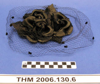 Black Rose Veil Hat (Women's)