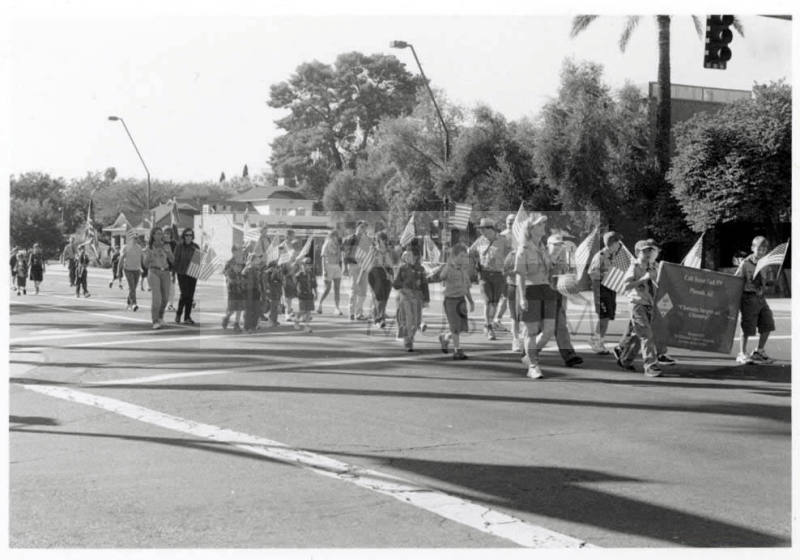 2004 Tempe Veterans' Day Parade, Cub Scout Pack 879