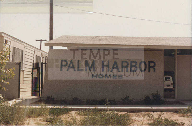 Palm Harbor Homes - 309 South Perry Lane - Tempe, Arizona