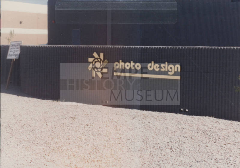 Photo Design - 3105 South Potter Drive - Tempe, Arizona