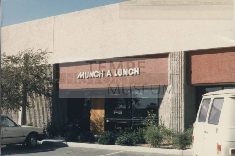 Munch A Lunch Restaurant - 1102 South Priest Drive - Tempe, Arizona