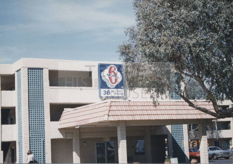 Motel 6 - 1720 South Priest Drive - Tempe, Arizona
