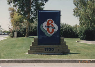 Motel 6 - 1720 South Priest Drive - Tempe, Arizona