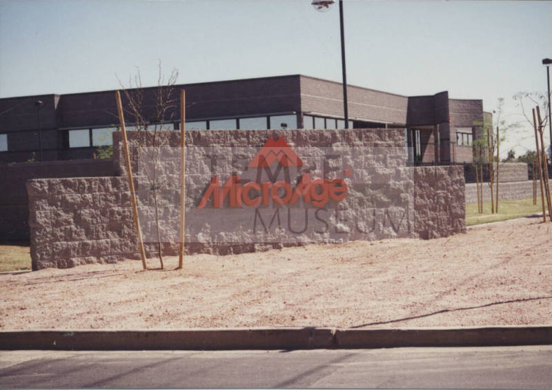 MicroAge - 3015 South Priest Drive - Tempe, Arizona