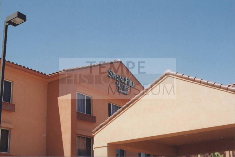 Spring Hill Suites - 5211 South Priest Drive - Tempe, Arizona
