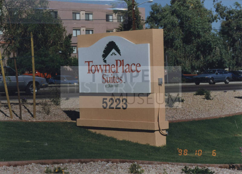 Towne Place Suites - 5223 South Priest Drive - Tempe, Arizona