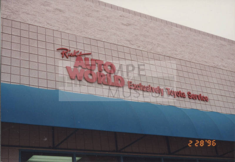 Rick's Auto World Incorporated - 7144 South Priest Drive - Tempe, Arizona