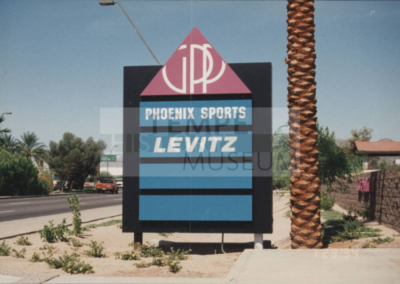 Grove Parkway Plaza - 7400 South Priest Drive - Tempe, Arizona