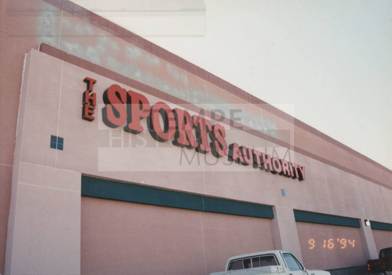 The Sports Authority - 7700 South Priest Drive - Tempe, Arizona