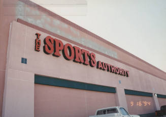 The Sports Authority - 7700 South Priest Drive - Tempe, Arizona