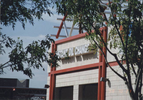 Instant Oil Change - 7926 South Priest Drive - Tempe, Arizona