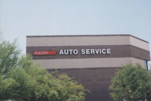 Autoplex Auto Service - 7964 South Priest Drive - Tempe, Arizona