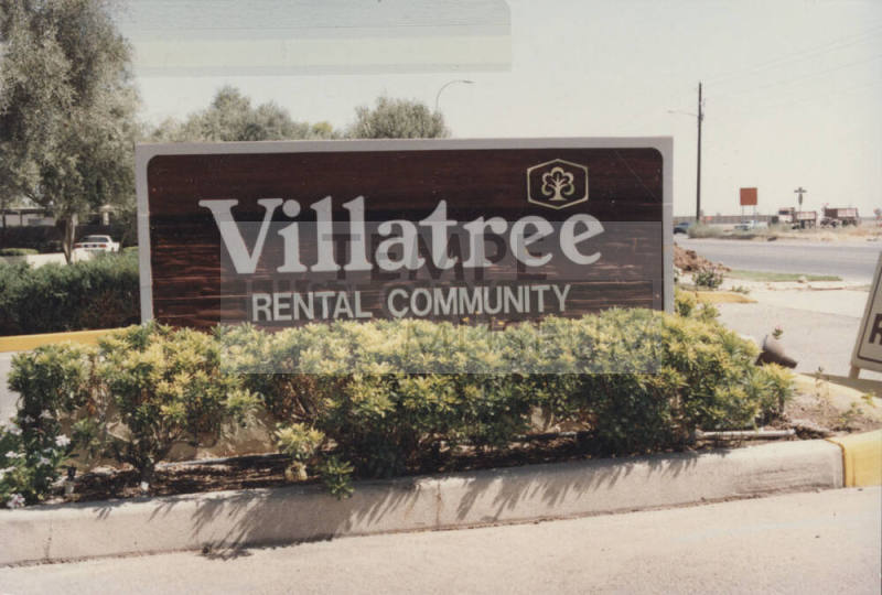 Villatree Rental Community - 1750 S. Price Road - Tempe, Arizona