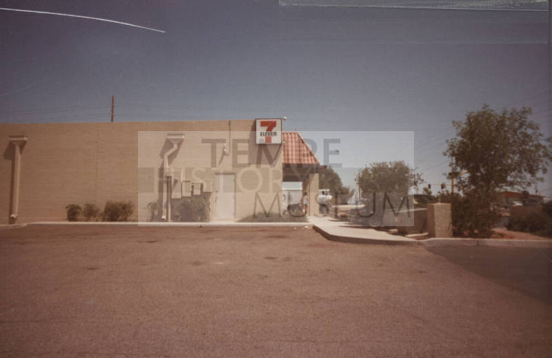 7-Eleven Convience Mart - 2010 S. Price Road - Tempe, Arizona