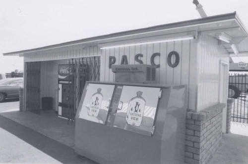 Pasco Gasoline Station - 1435 West Baseline Road, Tempe, Arizona