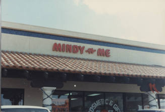 Mindy-N-Me Cosmetics and Gifts - 3225 South Price Road - Tempe, Arizona