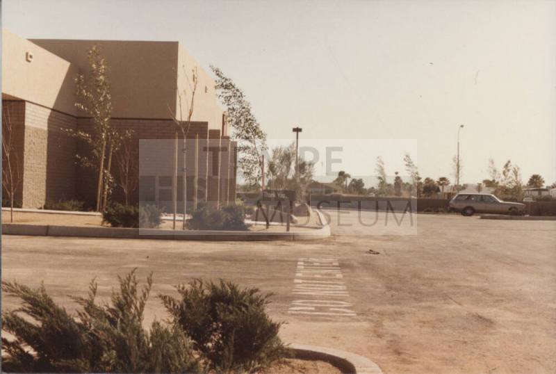 First Interstate Bank - 3350 South Price Road - Tempe, Arizona