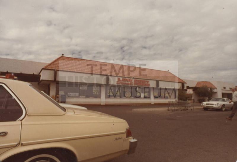 Low Cost Discount Foods - 5004 South Price Road - Tempe, Arizona