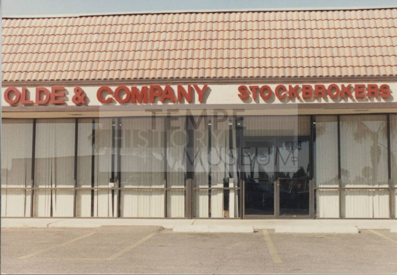 Olde & Company Stockbrockers - 5004 South Price Road - Tempe, Arizona