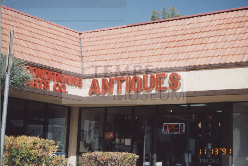 (Antiques) - 5024 South Price Road - Tempe, Arizona