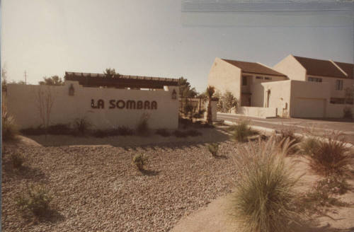 La Sombra - 815 East Redondo Drive - Tempe, Arizona