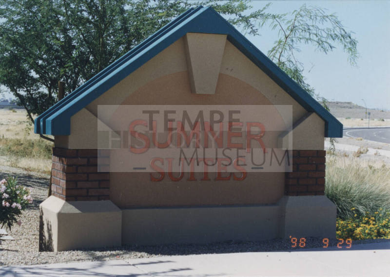 Sumner Suites - 1413 West Rio Salado Parkway - Tempe, Arizona