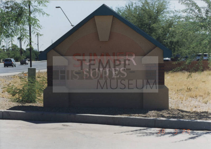 Sumner Suites - 1413 W. Rio Salado Parkway - Tempe, Arizona