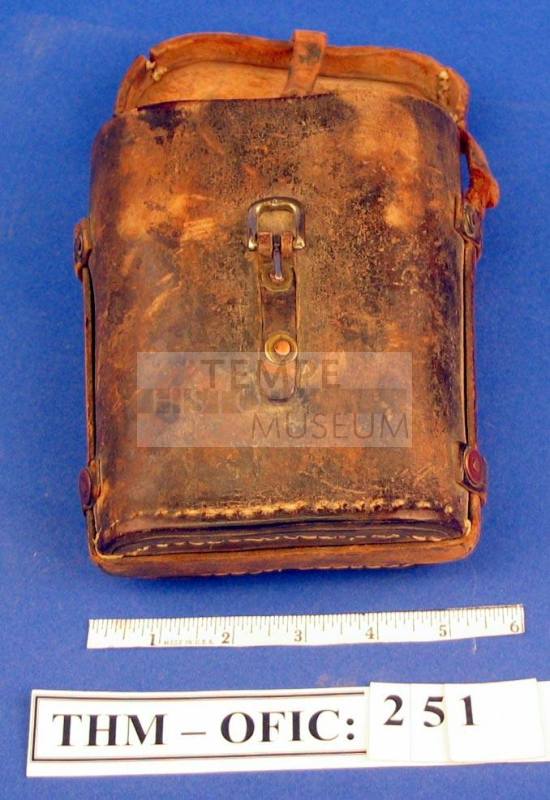Case, binoculars