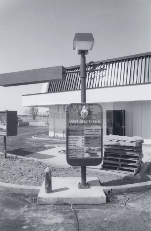 Jack-In-The-Box Restaurant - 1817 East Baseline Road, Tempe, Arizona