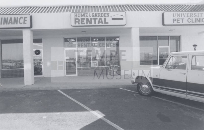 Home and Garden Rental - 1801 East Baseline Road, Tempe, Arizona