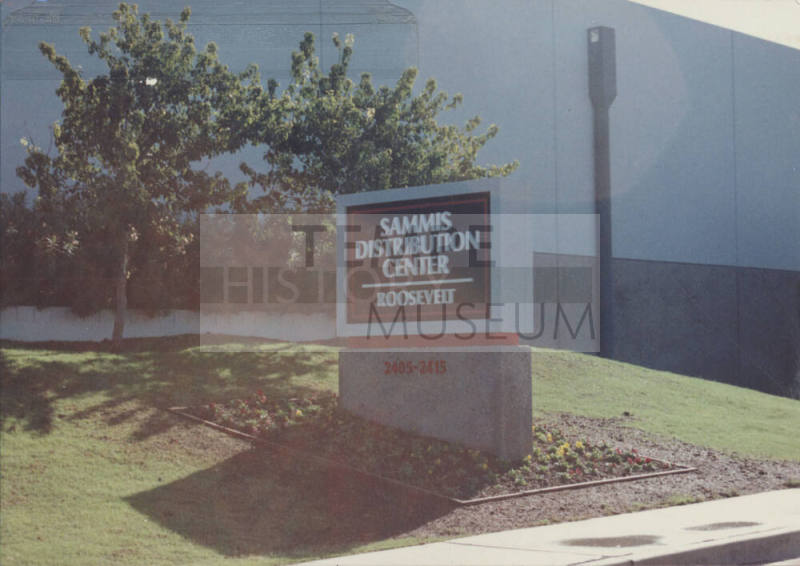 Sammis Distribution Center. - 2405 South Roosevelt Street - Tempe, Arizona