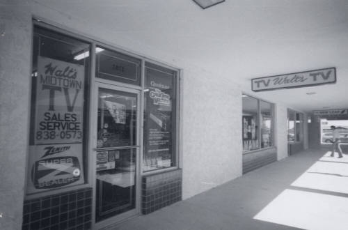 Walt's Television - 1813 East Baseline Road, Tempe, Arizona