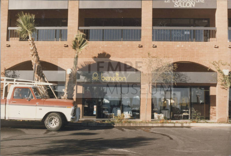 Benetton - 725 South Rural Road - Tempe, Arizona