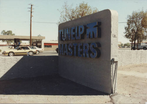 Tuneup Masters - 808 South Rural Road - Tempe, Arizona