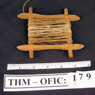 Holder, string