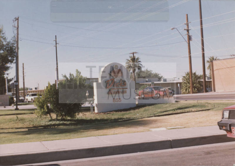 Dick's Drive-in Restaurant - 855 South Rural Road - Tempe, Arizona