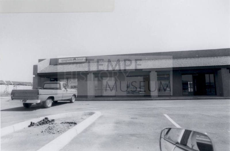 Spaghetti Bowl Restaurant - 1867 East Baseline Road, Tempe, Arizona
