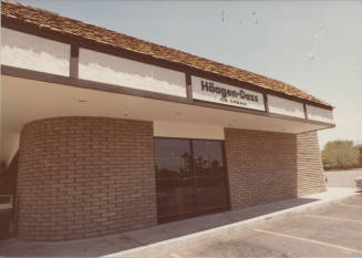 Haagen-Dazs Ice Cream - 903 South Rural Road - Tempe, Arizona