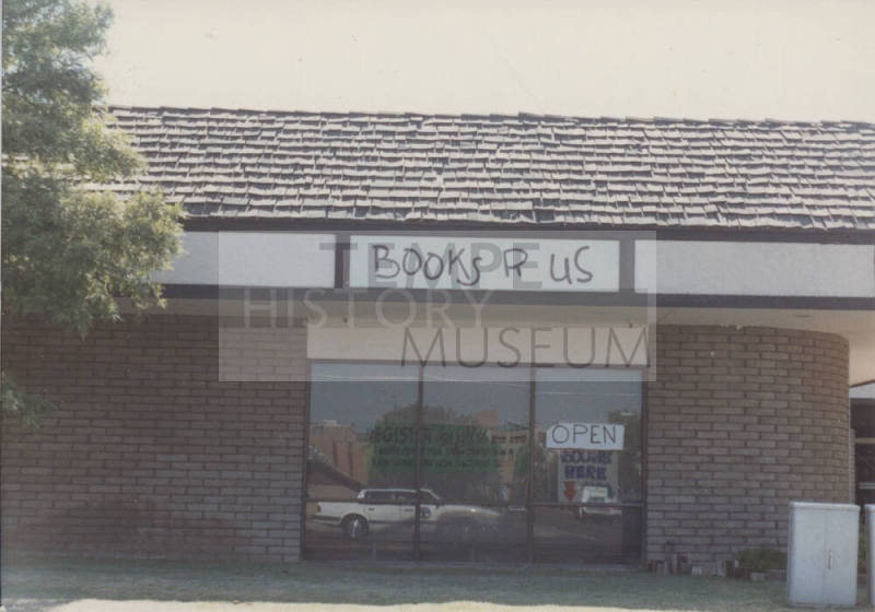 Books R Us - 903 South Rural Road - Tempe, Arizona