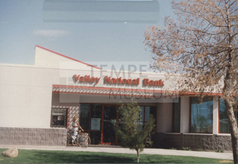Valley National Bank - 915 South Rural Road - Tempe, Arizona