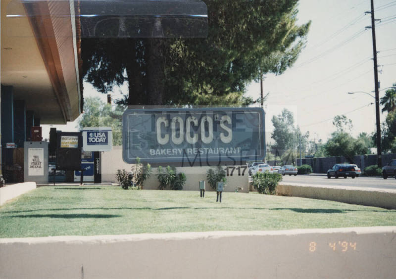 Coco's Bakery Restaurant - 1717 South Rural Road - Tempe, Arizona