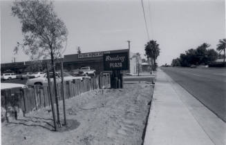 Broadway Plaza Service Center - 7 East Broadway Road, Tempe, Arizona