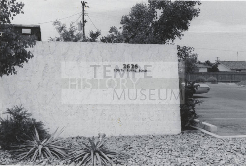 Dr. L.D. Woodford and Dr. John D. Jones - 2626 South Rural Road - Tempe, Arizona