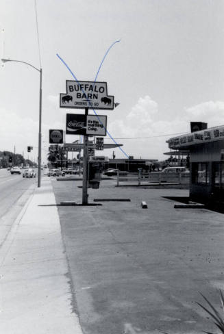 Buffalo Barn Restaurant - 19 West Broadway Road, Tempe, Arizona